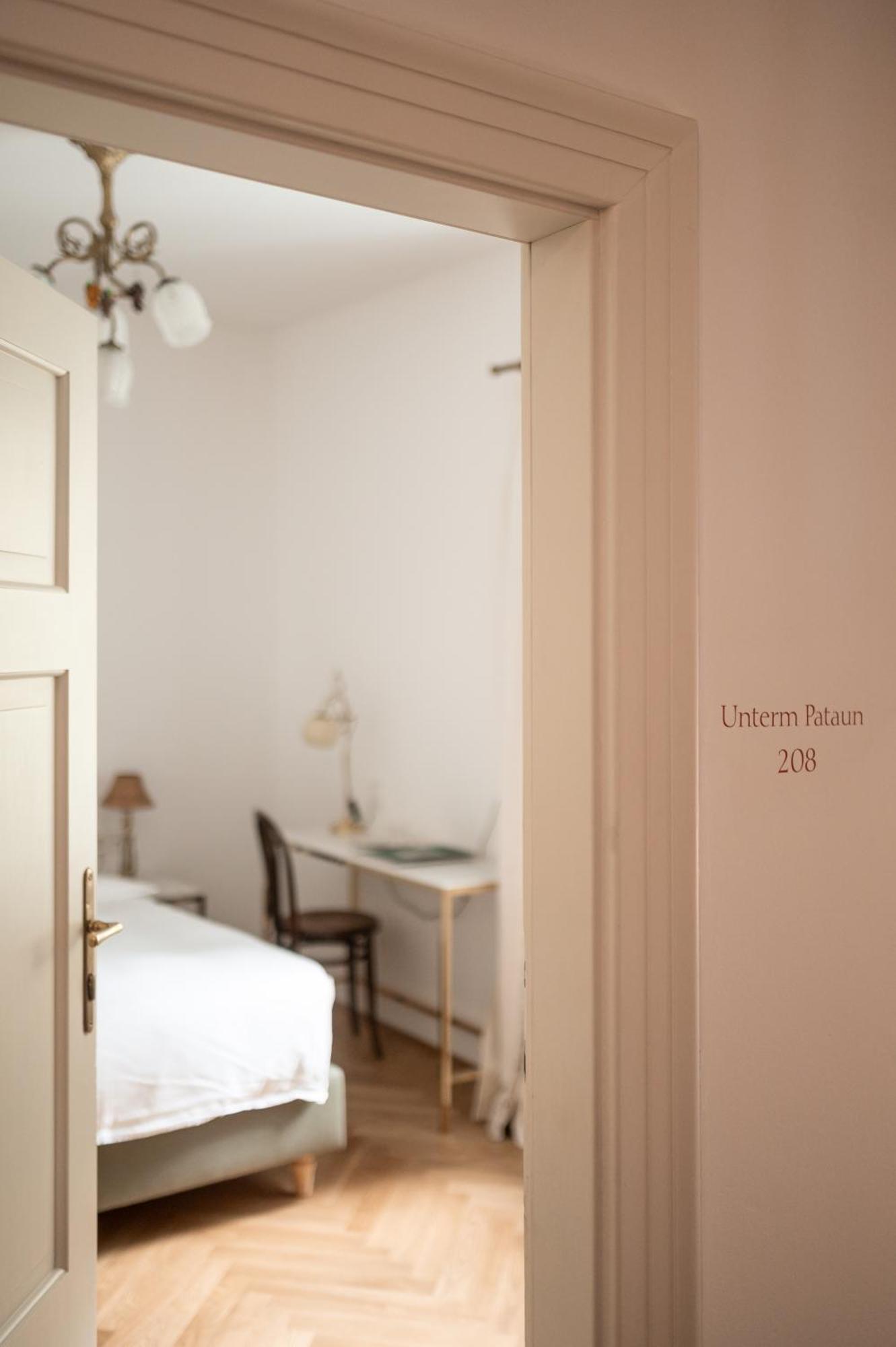 Ottmanngut Suite And Breakfast Merano Luaran gambar